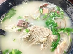 -万红路羊汤烧饼店(将台路店)