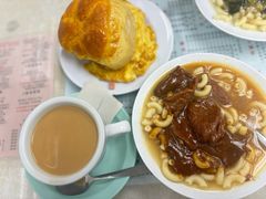 沙爹鲜牛肉米粉-金凤茶餐厅(湾仔店)