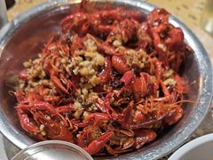 -琥珀老六龙虾(四里河店)