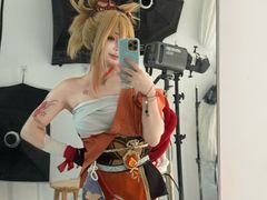 -米游妙妙屋cosplay换装自拍摄影体验馆