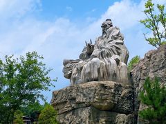 -茅山东方盐湖城景区