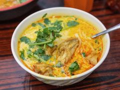 椰汁咖喱鸡汤面-成群小食店