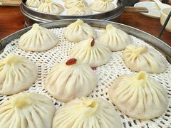 -正宗开封黄家灌汤小笼包子