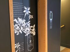 -星巴克(红房子店)