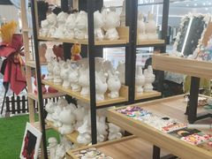 -郑在DIY·潮玩银饰绘画手作(中央大道旗舰店)