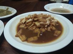 -亭下湖饭店(康岭店)