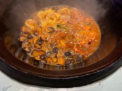 -鱼窝棚柴火铁锅炖(富山屯店)