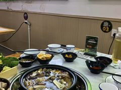 -一朵菌·野生菌探索家火锅(南亚店)