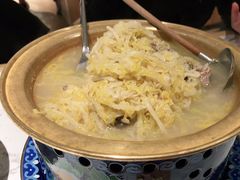 大骨头炖酸菜-关东小磨东北菜(漕河泾印象城店)