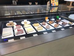 面包甜点陈列柜-Seesaw Coffee(苏州中心店)