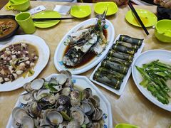 -小海豚•老字号海鲜餐厅(天涯店)