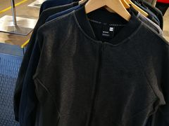 -UNDER ARMOUR(八达岭奥莱店)
