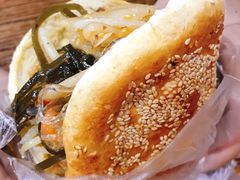 花干菜夹馍-三兄弟高炉烧饼