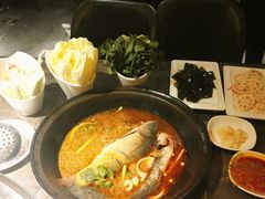 鲶鱼-肥鱼屯活鱼锅(惠工街店)