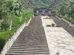 -鸡鸣山旅游风景区