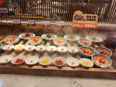 -山焱·炭火自助烤肉(周浦万达店)