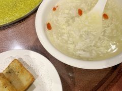 黑洋酥酒酿小圆子-东方明珠老上海8号餐厅