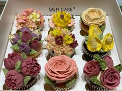杯子蛋糕-BONCAKE裱花蛋糕(万象汇店)