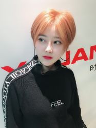 -苑苑发型设计
