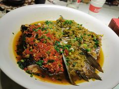 -味上湘菜馆(岳麓山店)