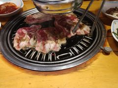 -唯成•韩国炭火烤肉 유성고기