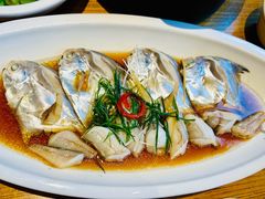 鲳鱼水潺拼盘-拉完海鲜大排档(温岭店)