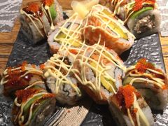 -萤初高端日料王(曲江银泰店)