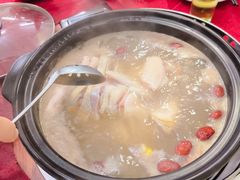 -花苑美食横琴生蚝火锅(拱北粤华路店)
