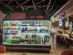 景观位-日进一片海.生腌海鲜火锅.宵夜烧烤(三里屯总店)