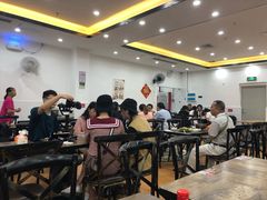 大堂-贞姨美食·老字号海鲜大排档