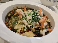 -梅花香里大酒店(郁金香路店)