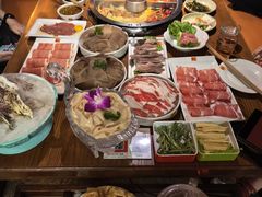 -佬土鹅肠火锅(解放路店)