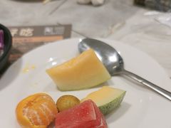 -金马门国际美食百汇(珞喻路店)
