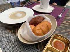 面包篮-小莫餐厅And More Restaurant西餐(北京展览馆店)