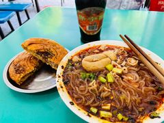 -甘记肥肠粉(马鞍北路店)