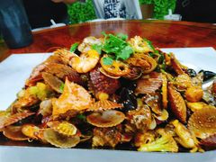 -顶之鲜海鲜餐厅