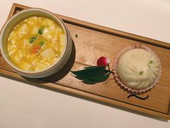 蟹黄小笼包-松鹤楼·非遗·苏帮菜(融科店)