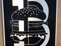 -麦当劳(东方时代广场分店)