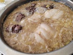 酸菜锅-老六杀猪菜(进乡街店)