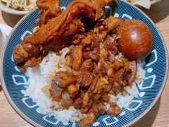 -红猪卤肉饭(大西洋美食城店)