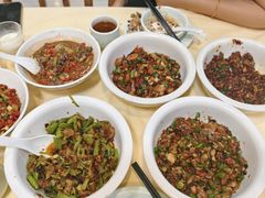 -笨罗卜浏阳菜馆(龙华鹏润达店)