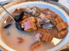 十八涌莲藕煲猪踭-海宝酒家(中山四路店)