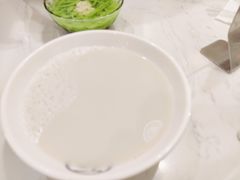 -李与白包子铺(桐梓林店)