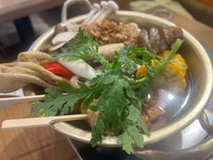 -WOW LUCKY创意韩料(龙阳广场店)