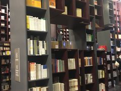 -当当梅溪书院(步步高梅溪新天地店)