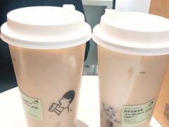 -喜茶(杭州滨江宝龙店)