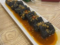 -江城燕子大排档(江汉路步行街店)