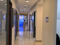 -瑞尔齿科(颐堤港诊所)