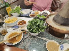 -楼外楼肥羊木炭火锅居(乐群街店)