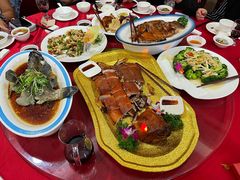 -天鲜阁·海鲜粤菜·33年老字号(石槎白云站店)